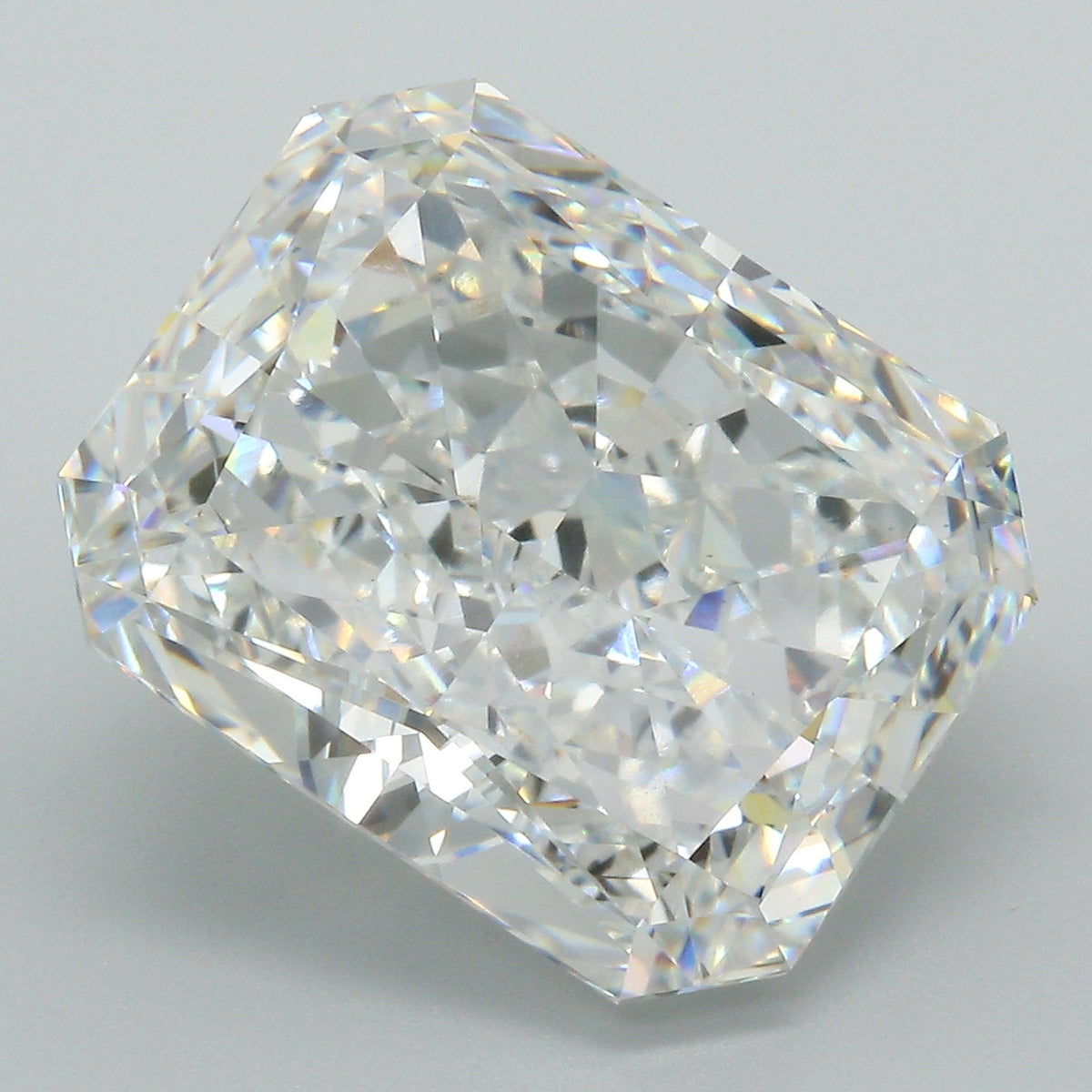 14.36 ct radiant cut lab grown diamond, F color VVS2, IGI certified loose stone